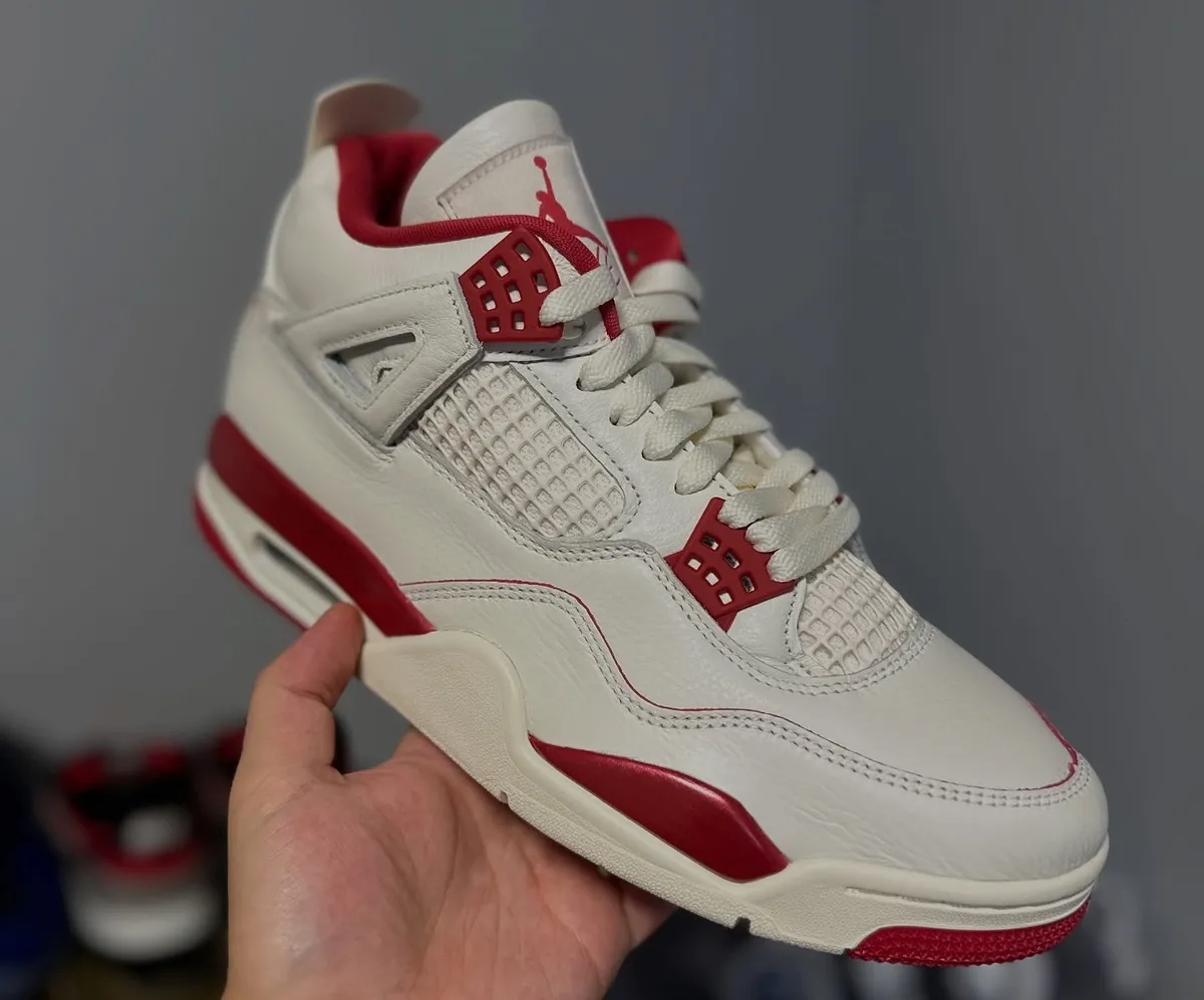 AIR JORDAN 4 RETRO / エア ジョーダン 4 レトロ Pale Ivory Sierra