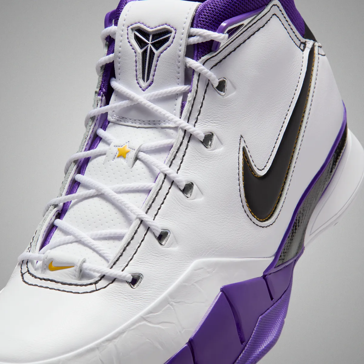 NIKE ZOOM KOBE 1 PROTRO / ナイキ ズーム コービー 1 プロトロ “81