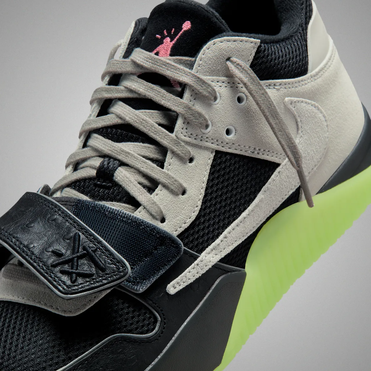 12/19発売 Chase B x Travis Scott x Jordan Jumpman Jack TR