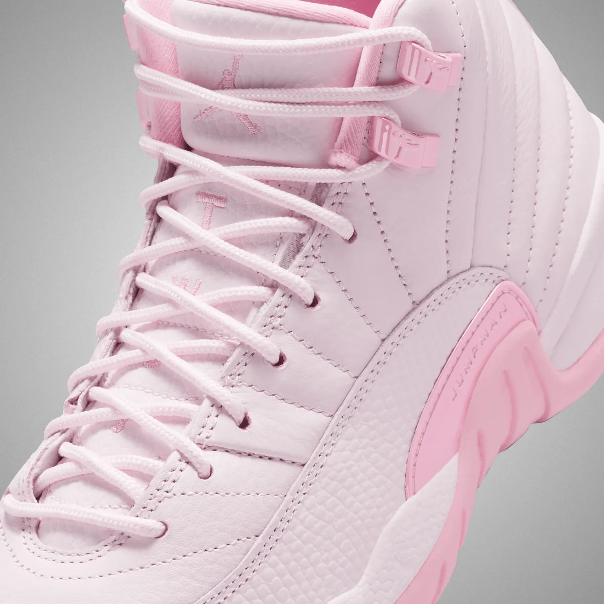 AIR JORDAN 12 RETRO / エア ジョーダン 12 レトロ Pearl Pink Medium