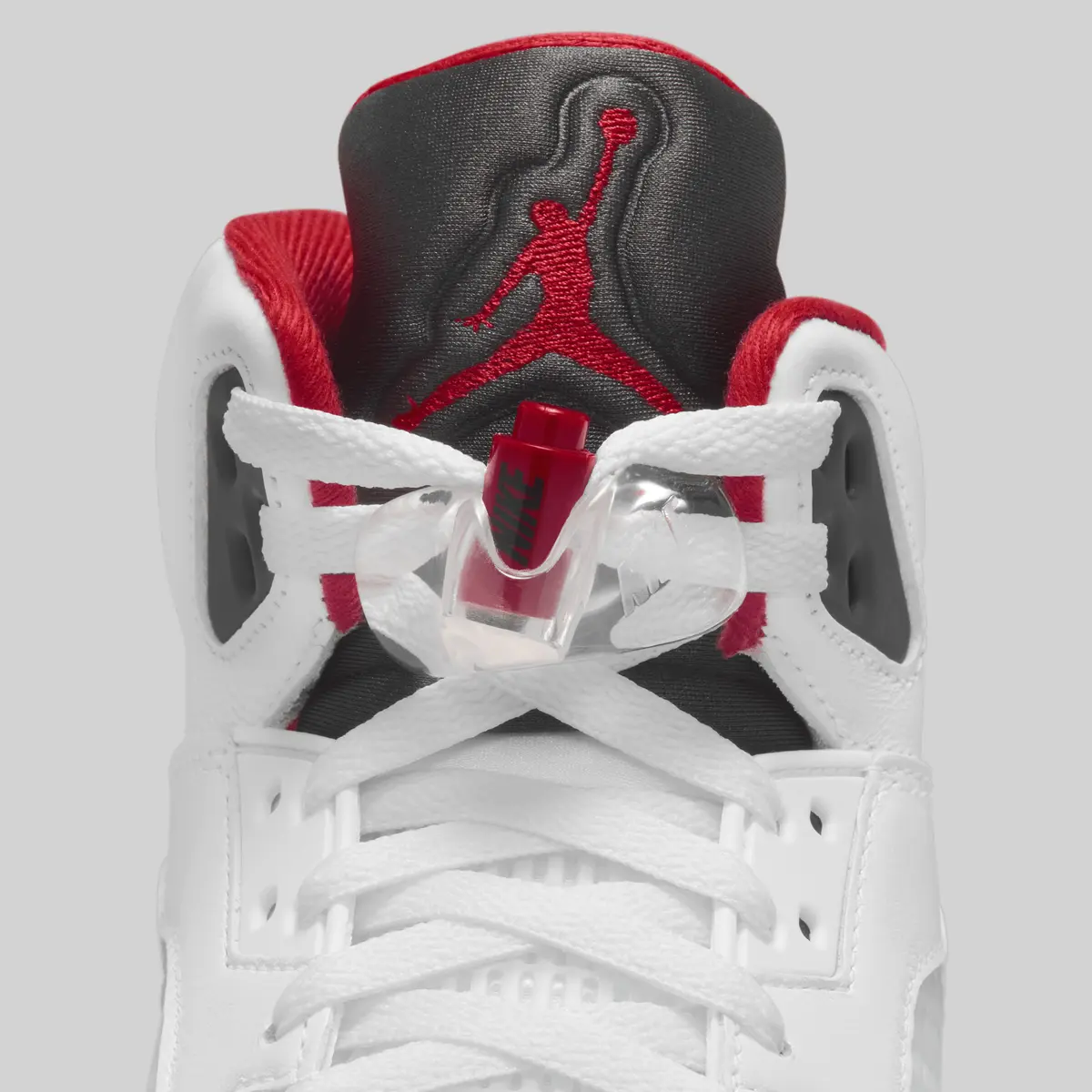 Air Jordan 5 ホワイト/レッド/ブラック AIR JORDAN 5 RETRO / エア ジョーダン 5 レトロ White Fire Red