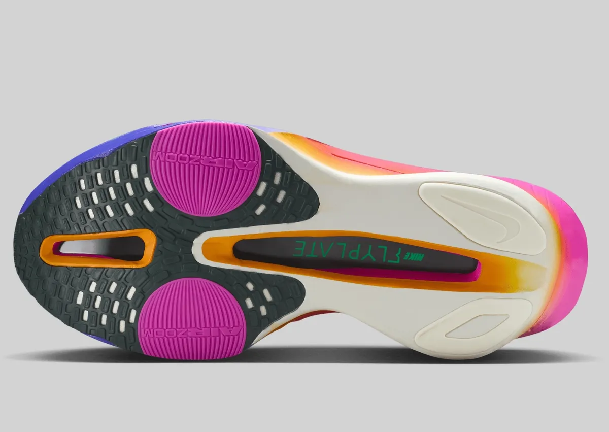 10/30発売 NIKE ALPHAFLY 3 / ナイキ アルファフライ 3 