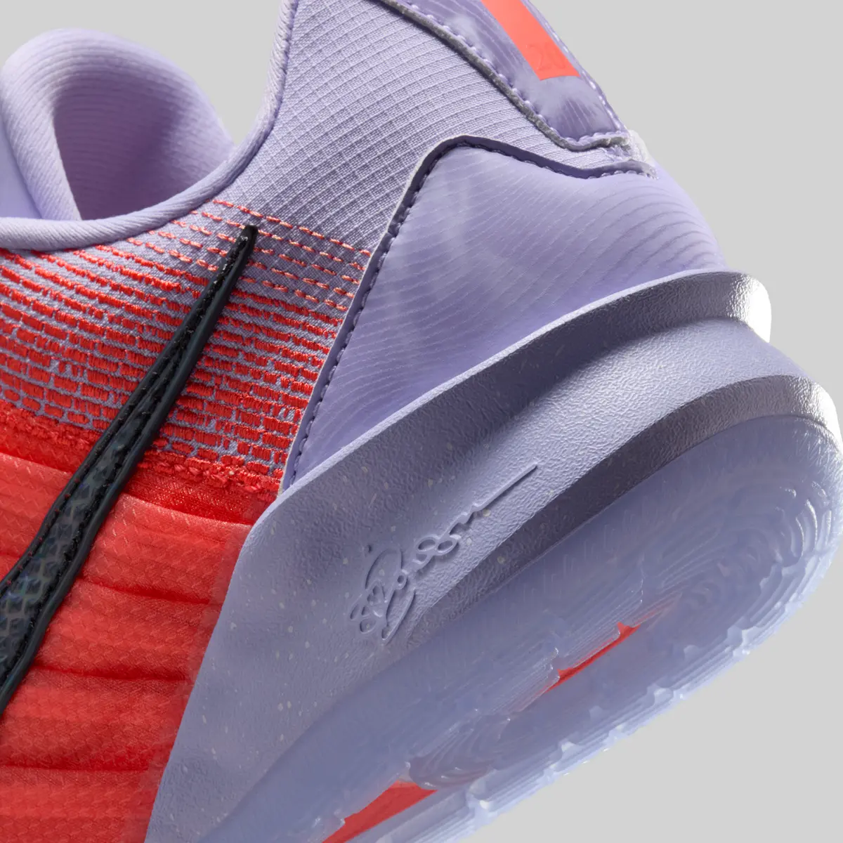 9/12発売 NIKE SABRINA 3 EP / ナイキ サブリナ 3 EP 