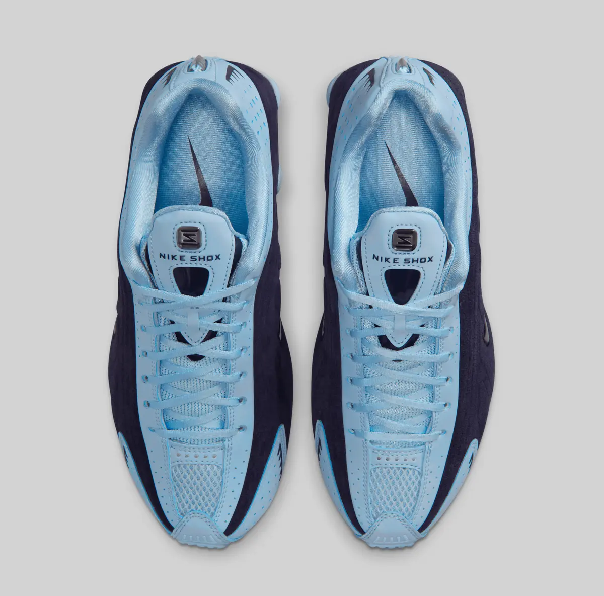 NIKE | ショックス R4 スニーカー 新品 正規品 25 5㎝ NIKE ナイキ ショックス R4 SHOX R4