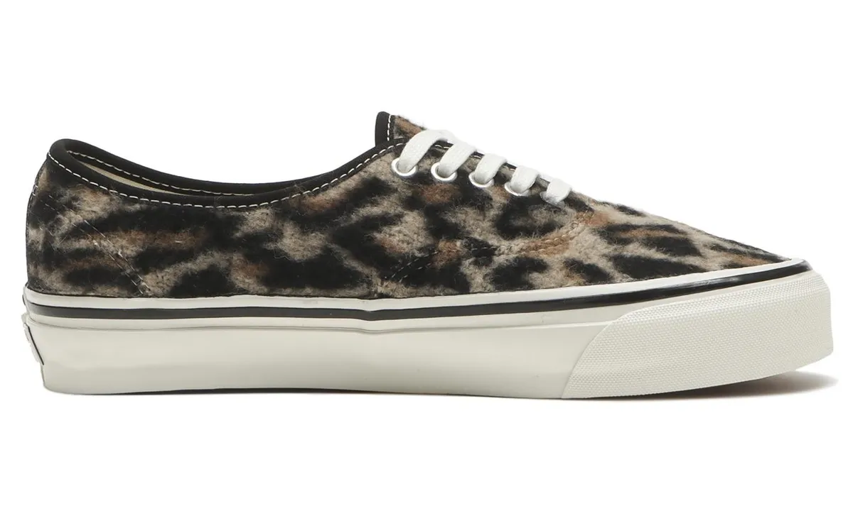 VANS PREMIUM AUTHENTIC 44 / ヴァンズ プレミアム オーセンティック