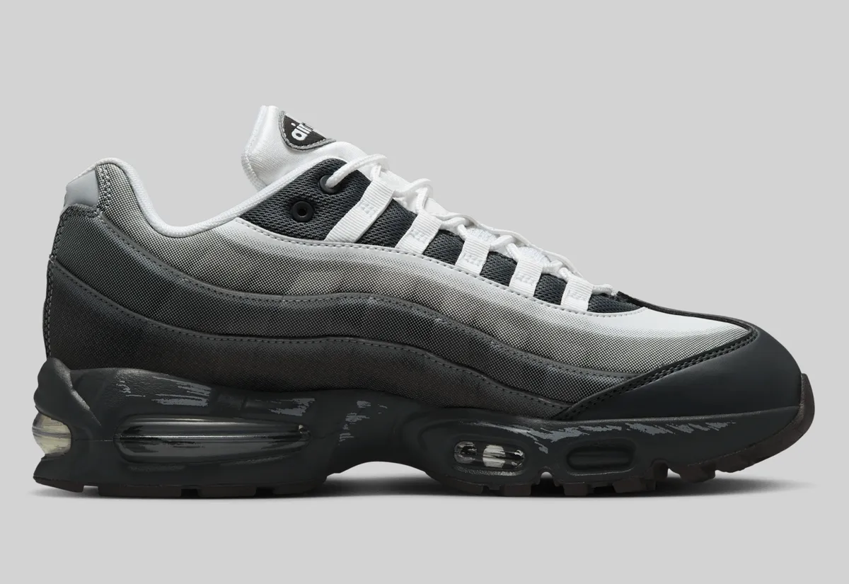 【送料無料】遊戯王×ナイキ　Yu-Gi-Oh Nike Air Max 95 Nikeが描く「遊☆戯☆王」伝説とファンの情熱から生まれた