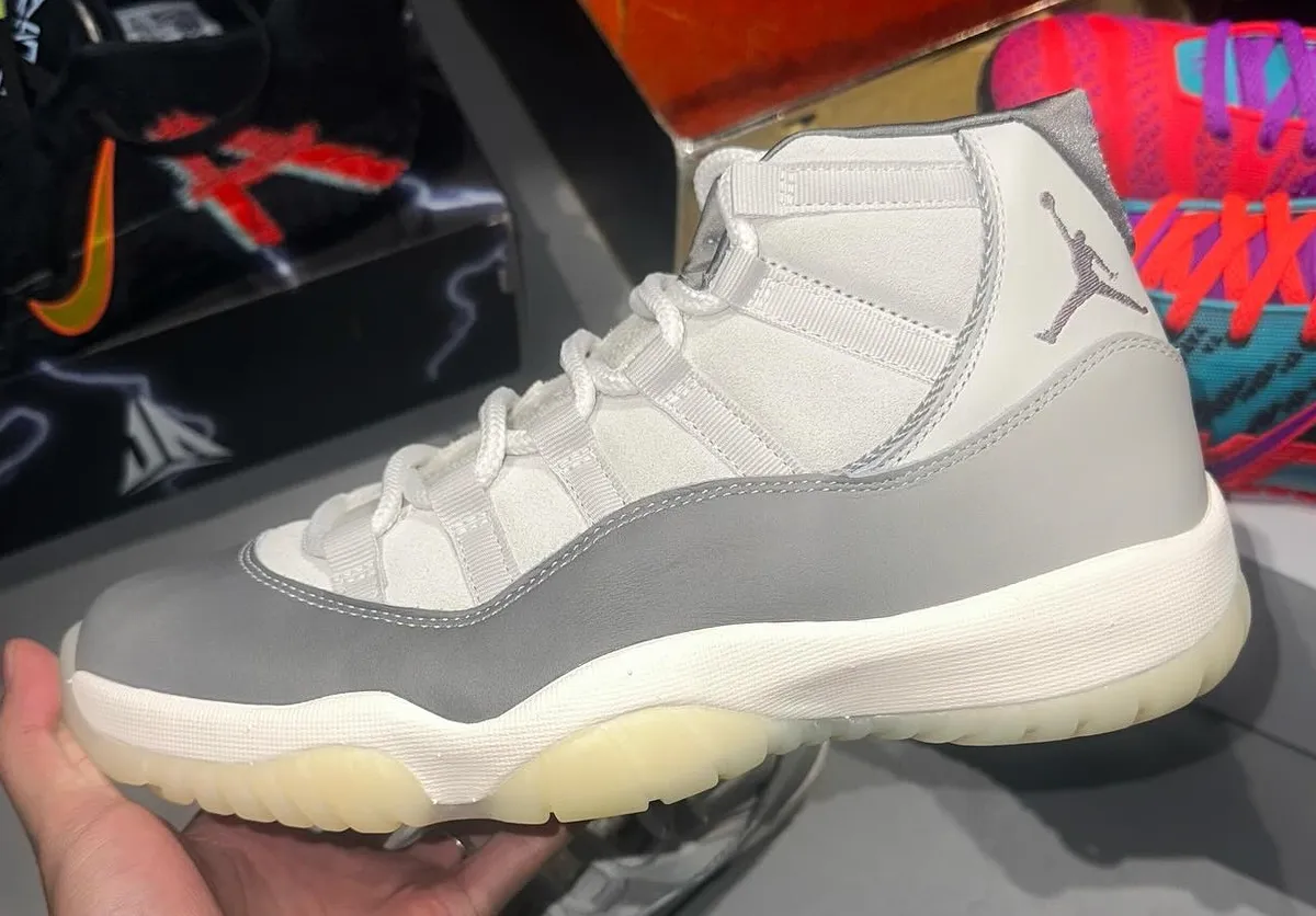 NIKE エアジョーダン11 エア ジョーダン 11 LOW 'Light Bone' 発売日. Nike SNKRS