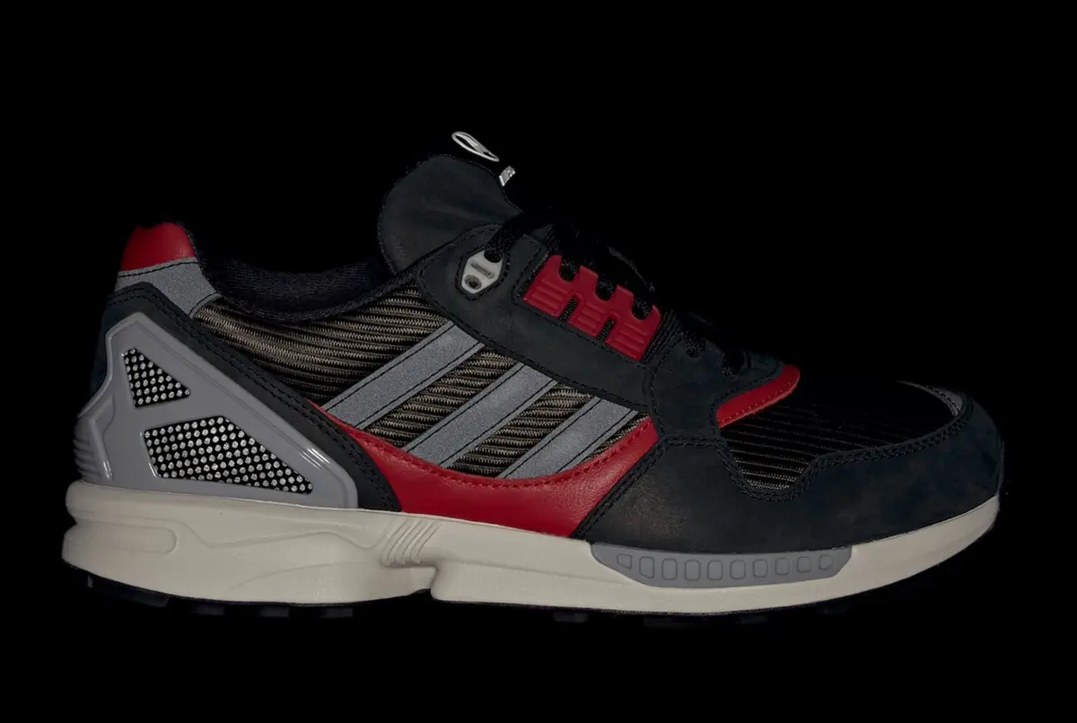 専用 AMG x ADIDAS ORIGINALS CONSORTIUM ZX 8500 / AMG x アディダス