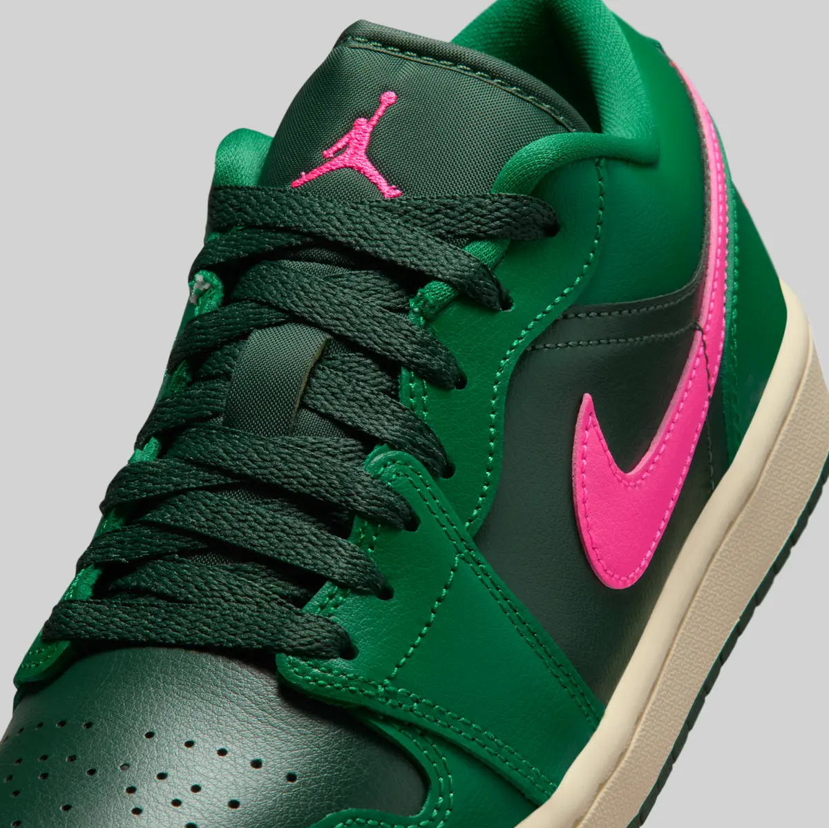 AIR JORDAN 1 LOW / エア ジョーダン 1 LOW Malachite Pink