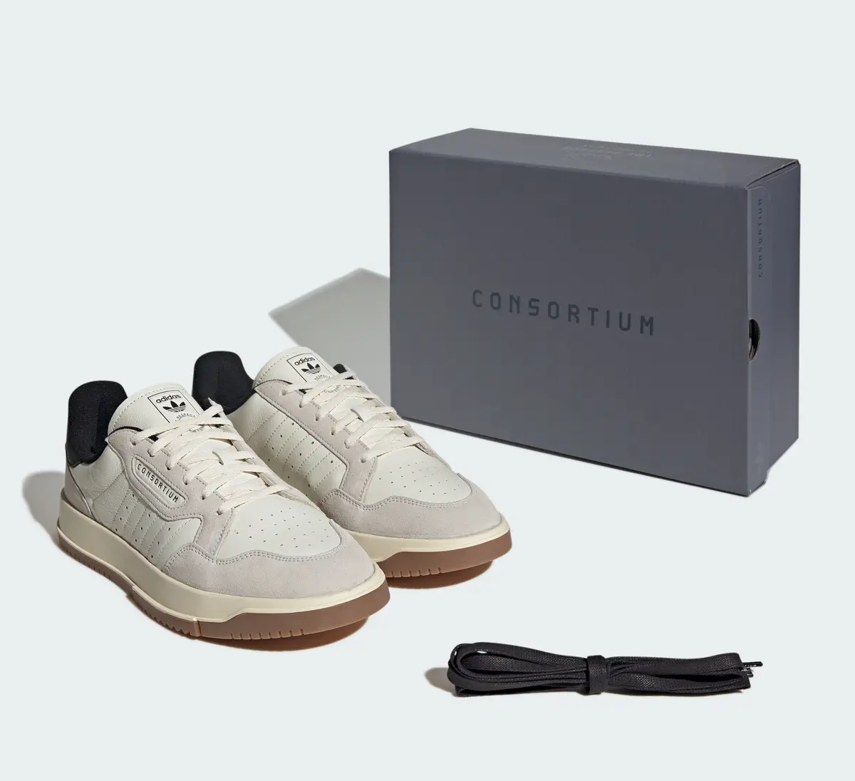9/15発売 END. x ADIDAS ORIGINALS STAN SMITH BY CONSORTIUM