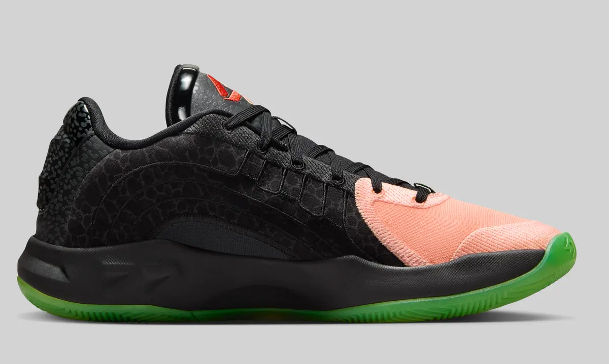 9/20発売 LUKA 4 PF / ルカ 4 PF Black Orange Pulse Electric Green