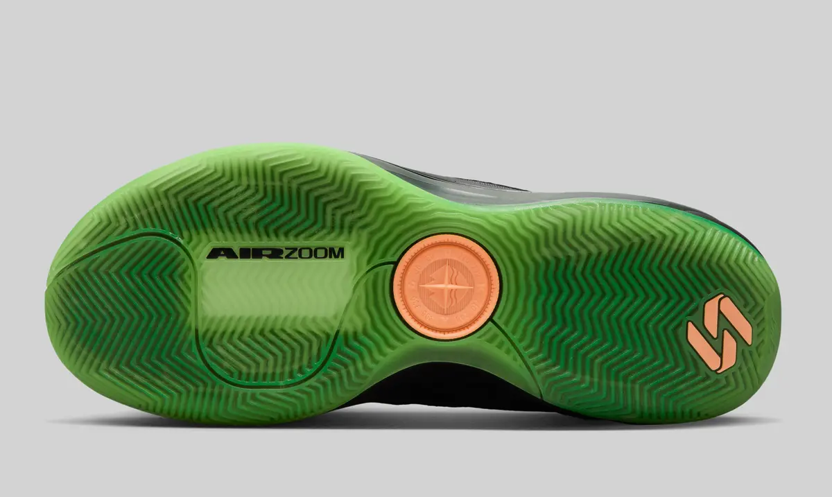 9/20発売 LUKA 4 PF / ルカ 4 PF Black Orange Pulse Electric Green