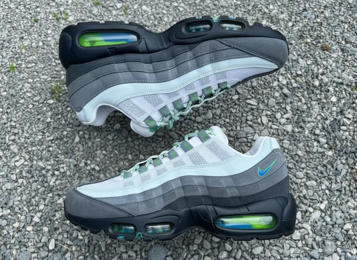 NIKE Air Max 95 新品タグ付き 国内9月26日発売予定】ナイキ エアマックス 95 SP サイキック ブルー