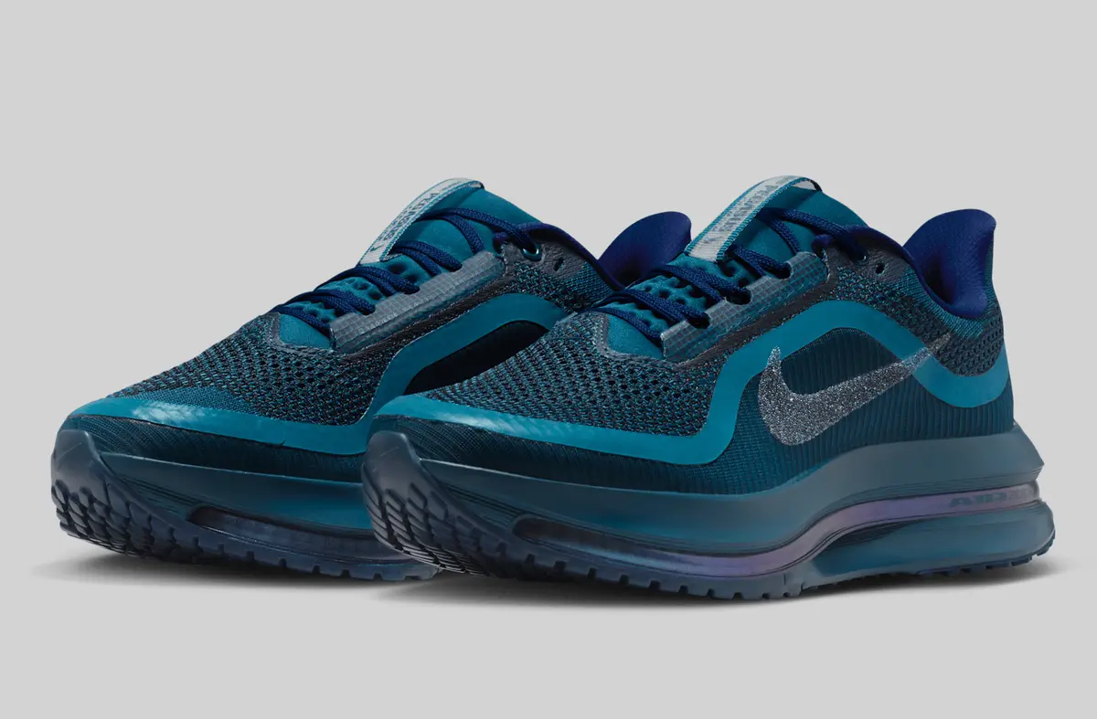 NIKE PEGASUS PREMIUM / ナイキ ペガサス プレミアム Swarovski IM7384