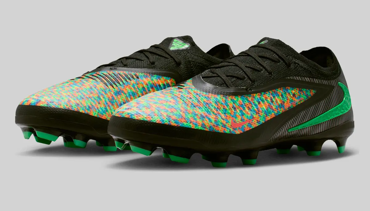 ナイキ ファントム 6 NIKE PHANTOM 6 EA SPORTS Scarpa da calcio per terreni compatti Nike Phantom 6 High