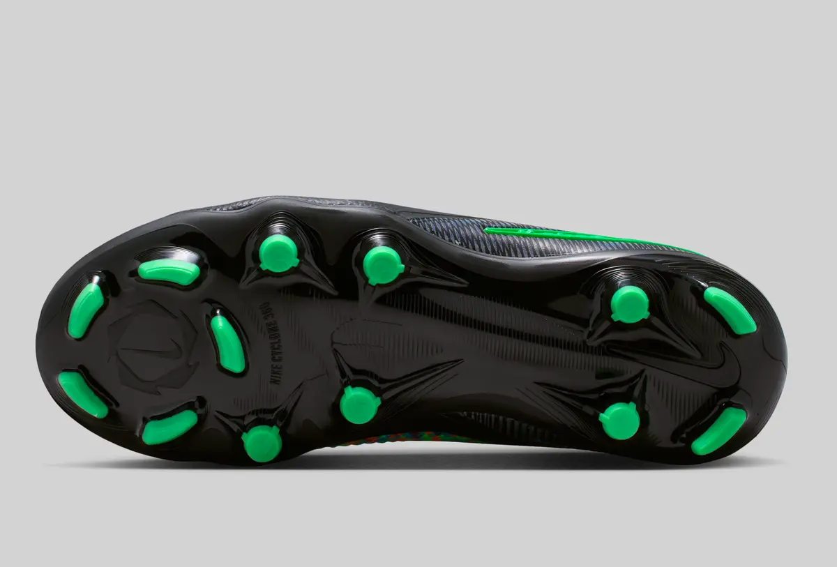 ナイキ ファントム 6 NIKE PHANTOM 6 EA SPORTS PHANTOM6 × EA Sports FC | NIKE（ナイキ） | サッカーショップKAMO