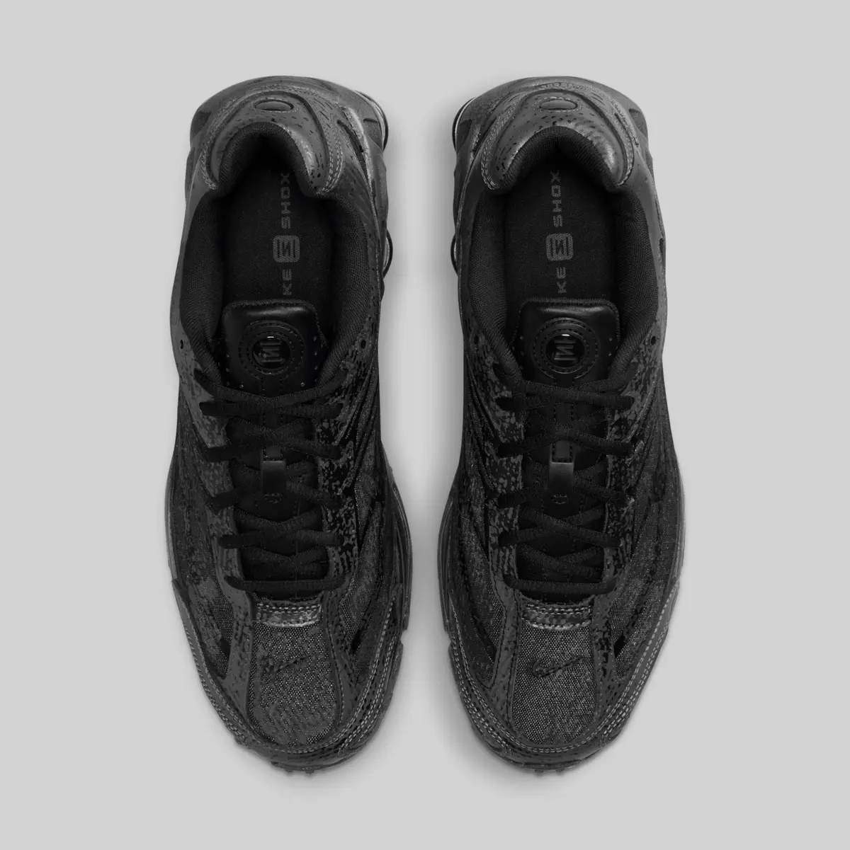 NIKE SHOX R4 / ナイキ ショックス R4 IO8947-010 | スニーカーラボ