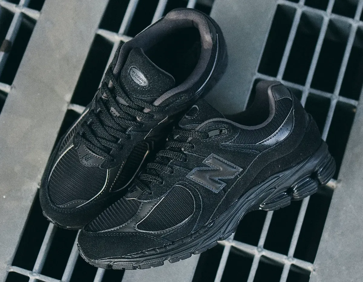 NEW BALANCE 2002R / ニューバランス 2002R Black U2002RBL