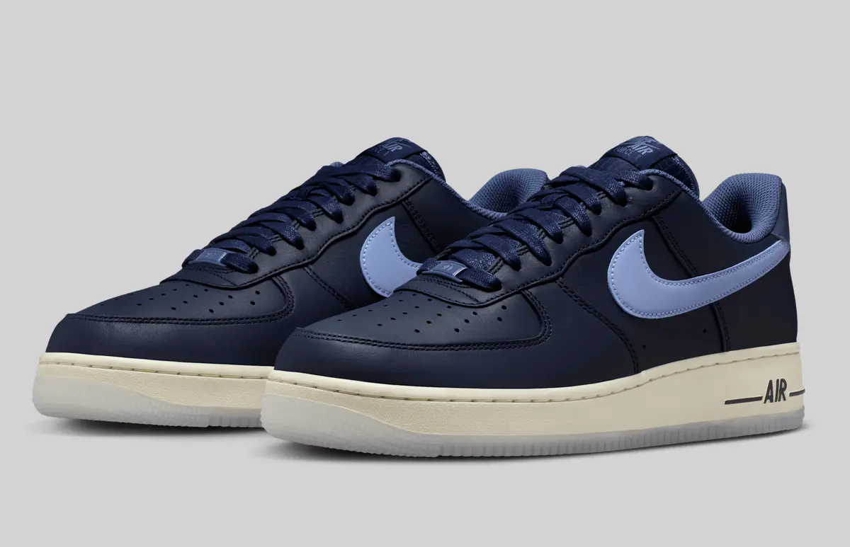 NIKE ナイキ AIR FORCE 1 ’07 エア フォース 1 ’07 NIKE AIR FORCE 1 '07 / ナイキ エア フォース 1 '07 オブシディアン