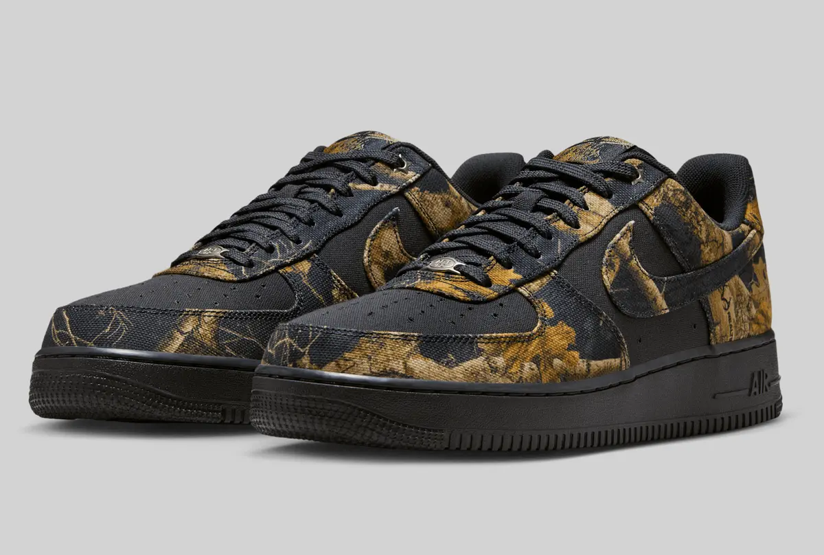 【@たける】ナイキ シールドゴーストフーディー カモフラマルチカラー XL たける】ナイキ シールドゴーストフーディー カモフラマルチ