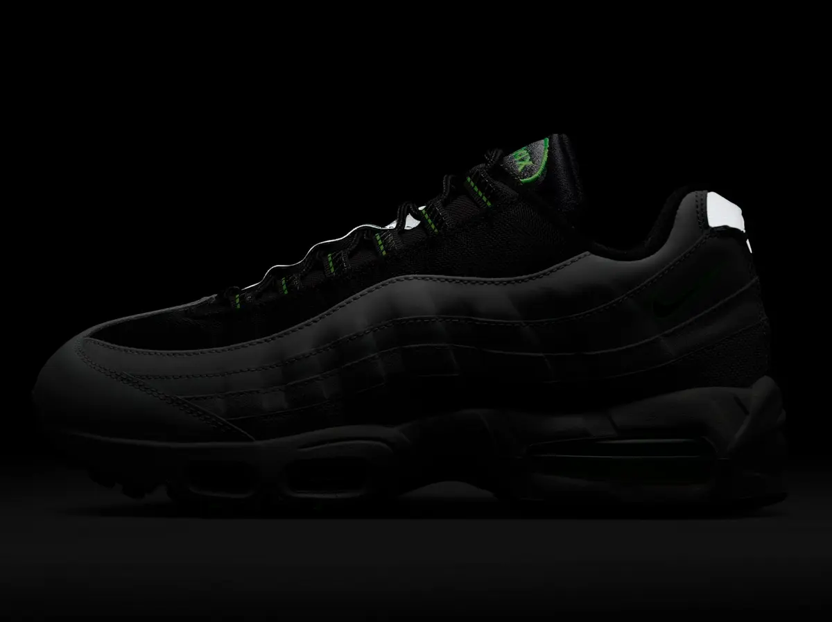 NIKE AIR MAX 95 / ナイキ エア マックス 95 Big Bubble Light Smoke