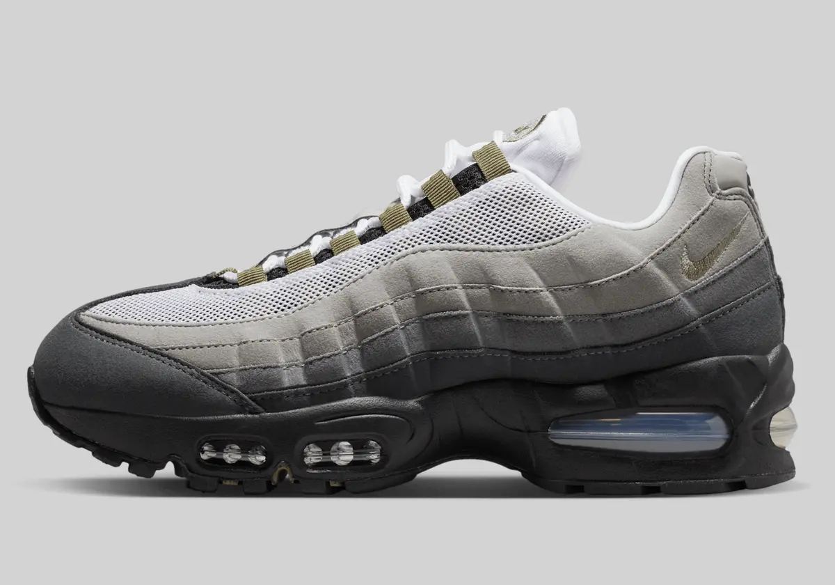 Nike Air Max 95 グレー/ブラック/ホワイト NIKE AIR MAX 95 PRM BLACK/WHITE-PURE PLATINUM-LT SMOKE GREY