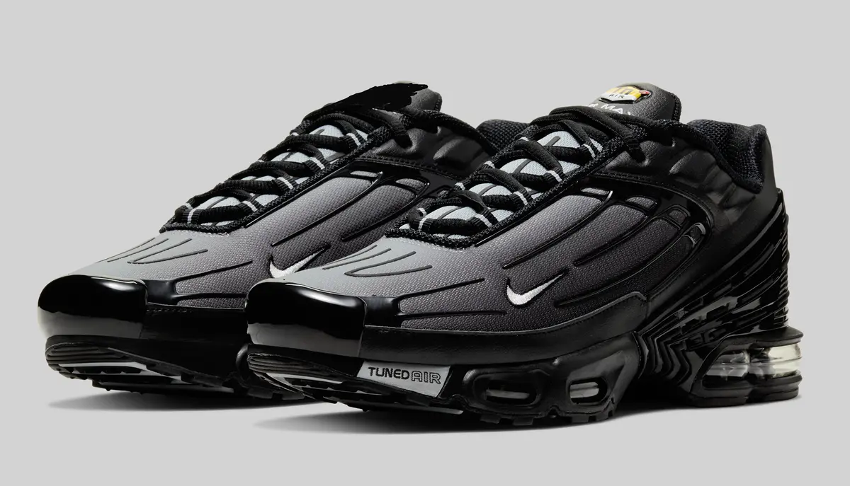 9/19発売 NIKE AIR MAX PLUS 3 / ナイキ エア マックス プラス 3 Black