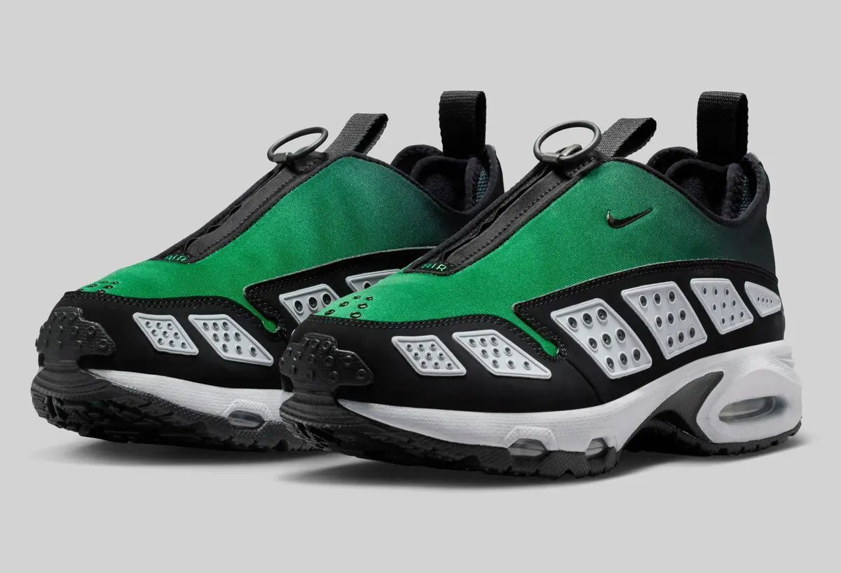 10/27発売 NIKE AIR MAX SNDR / ナイキ エア マックス SNDR Pine