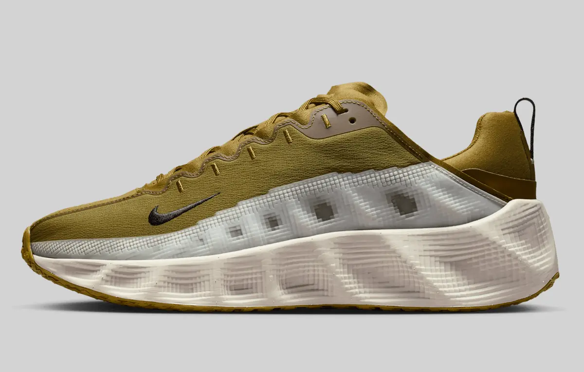 Nike-Ava-Rover-Desert-Moss-