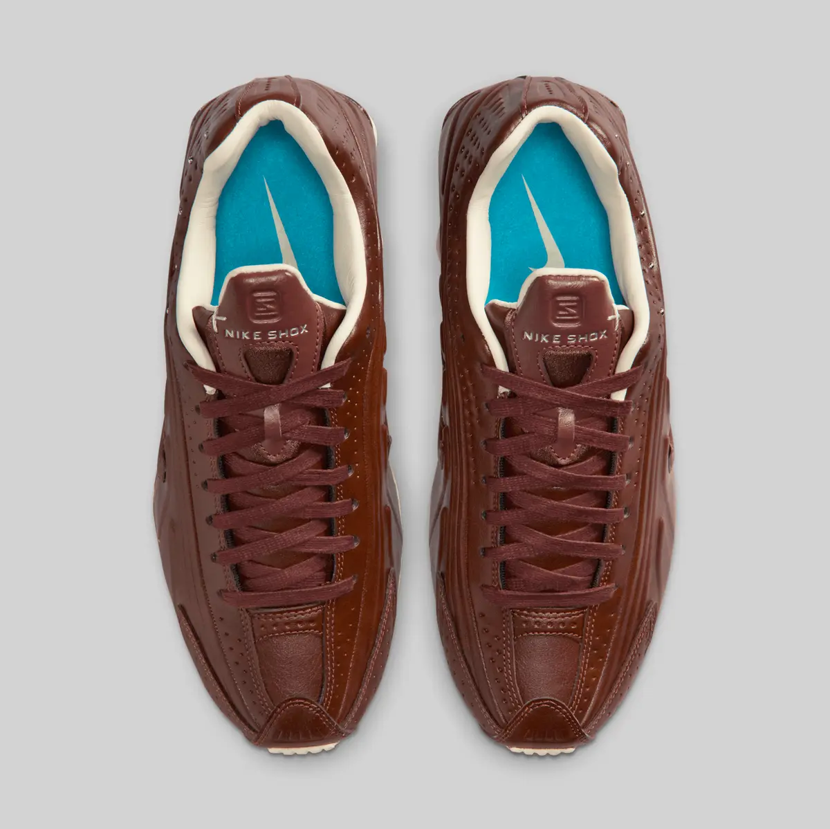 11/1発売 NIKE SHOX R4 / ナイキ ショックス R4 Dark Pony IM6690-220