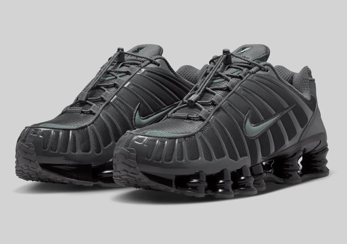 NIKE SHOX TL / ナイキ ショックス LT Iron Grey Black Reflect