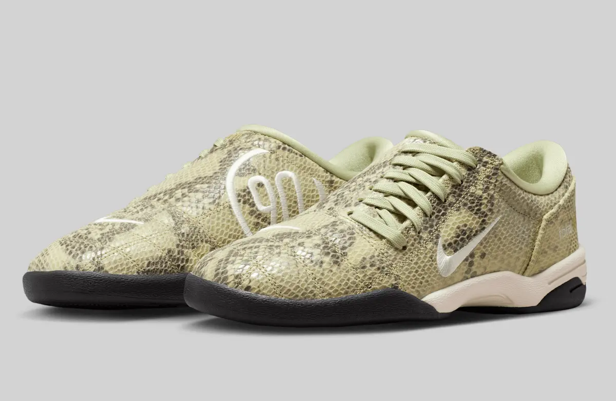 NIKE TOTAL 90 SE / ナイキ トータル 90 SE Snakeskin | スニーカーラボ