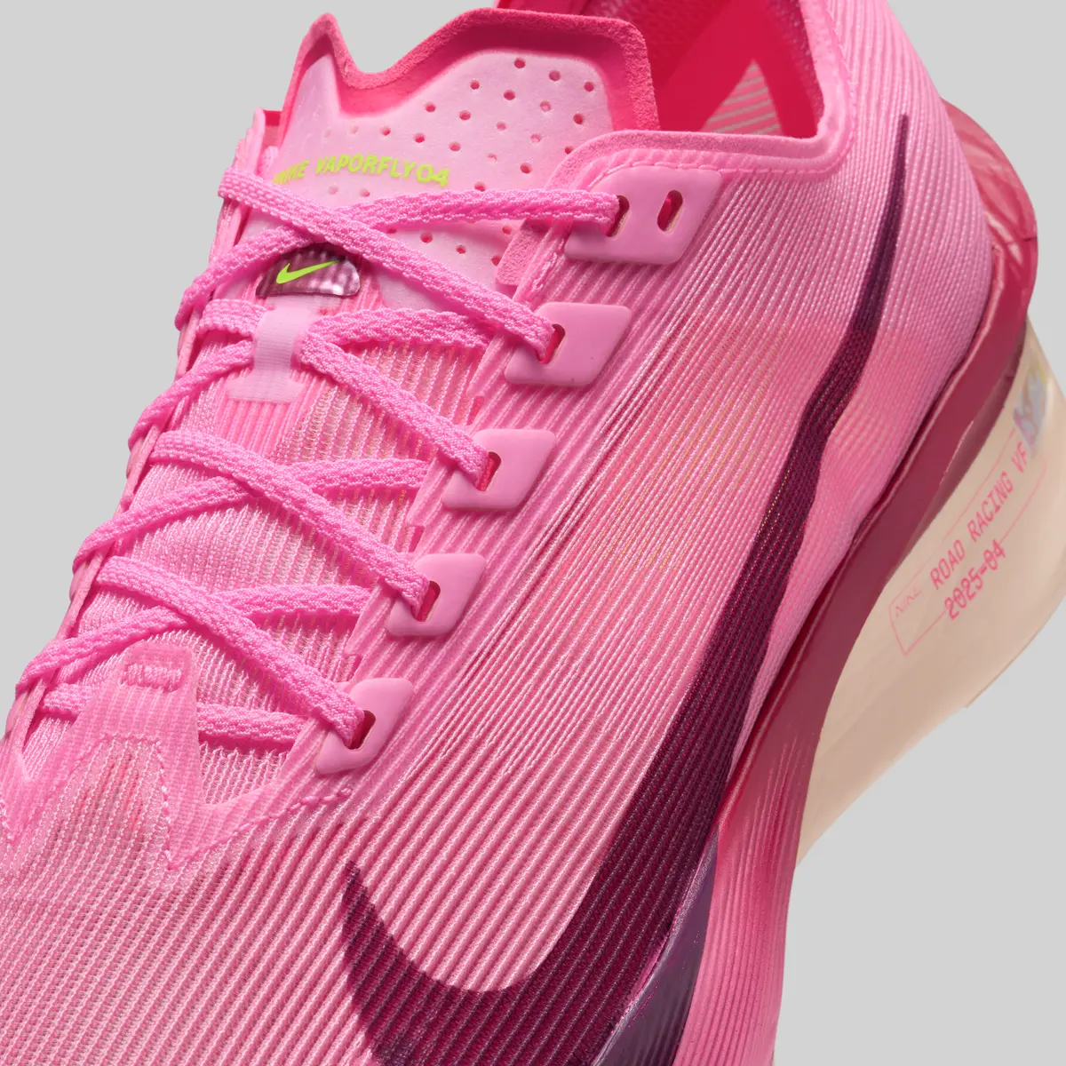9/27発売 NIKE VAPORFLY 4 / ナイキ ヴェイパーフライ 4 Pink Spell