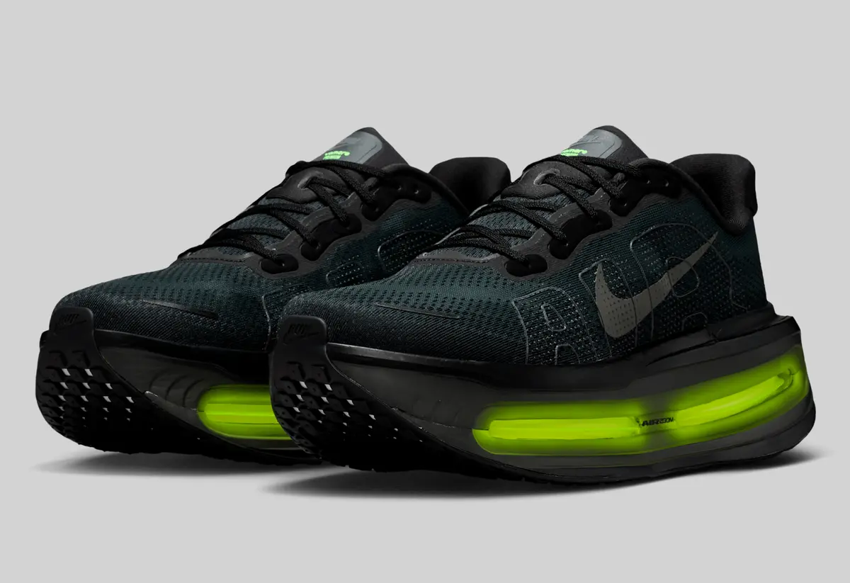 NIKE VOMERO PREMIUM / ナイキ ズーム ボメロ プレミアム Black Volt HQ2050-001