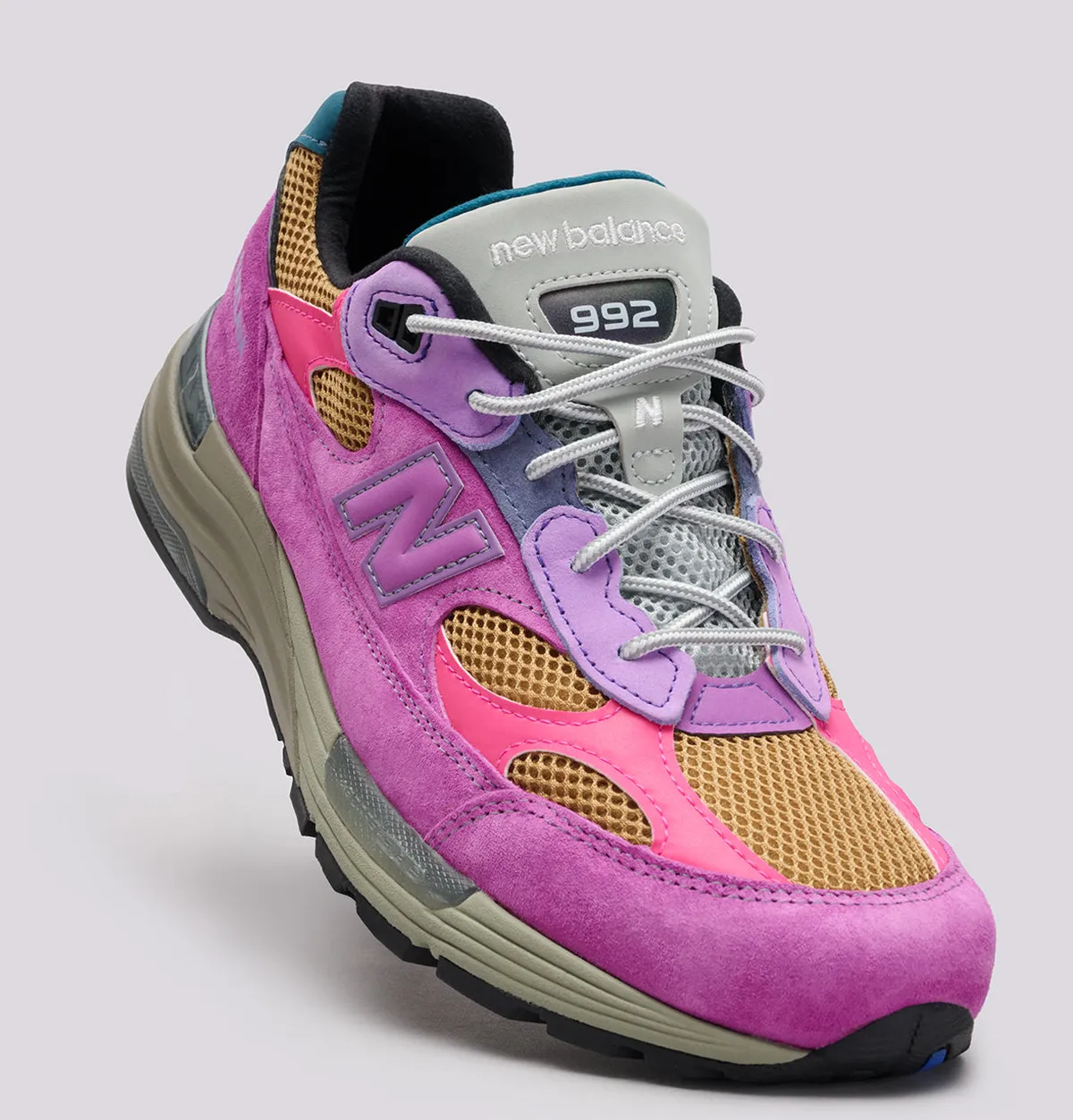 抽選 BAKLAVA x NEW BALANCE 992 / バクラバ x ニューバランス 992