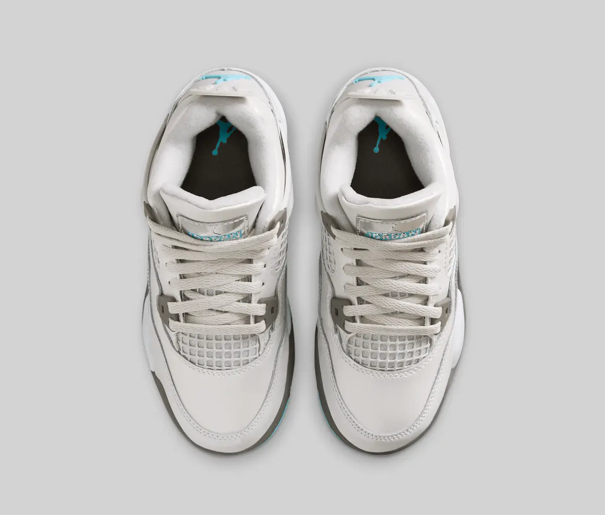 Air Jordan 4 ライトブルー/グレー Air Jordan 4 Retro “Blue Chill” ❄️ Freeze the flex. 🧊 The Air