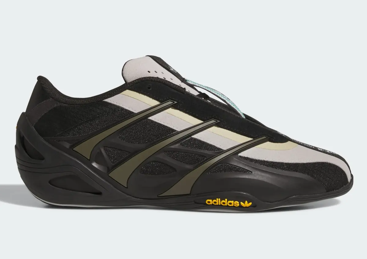 BAD BUNNY x MERCEDES-AMG x ADIDAS ORIGINALS ADIRACER GT LOW / バッド・バニー x メルセデスAMG x アディダス オリジナルス アディレーサー GT ロー HQ2570