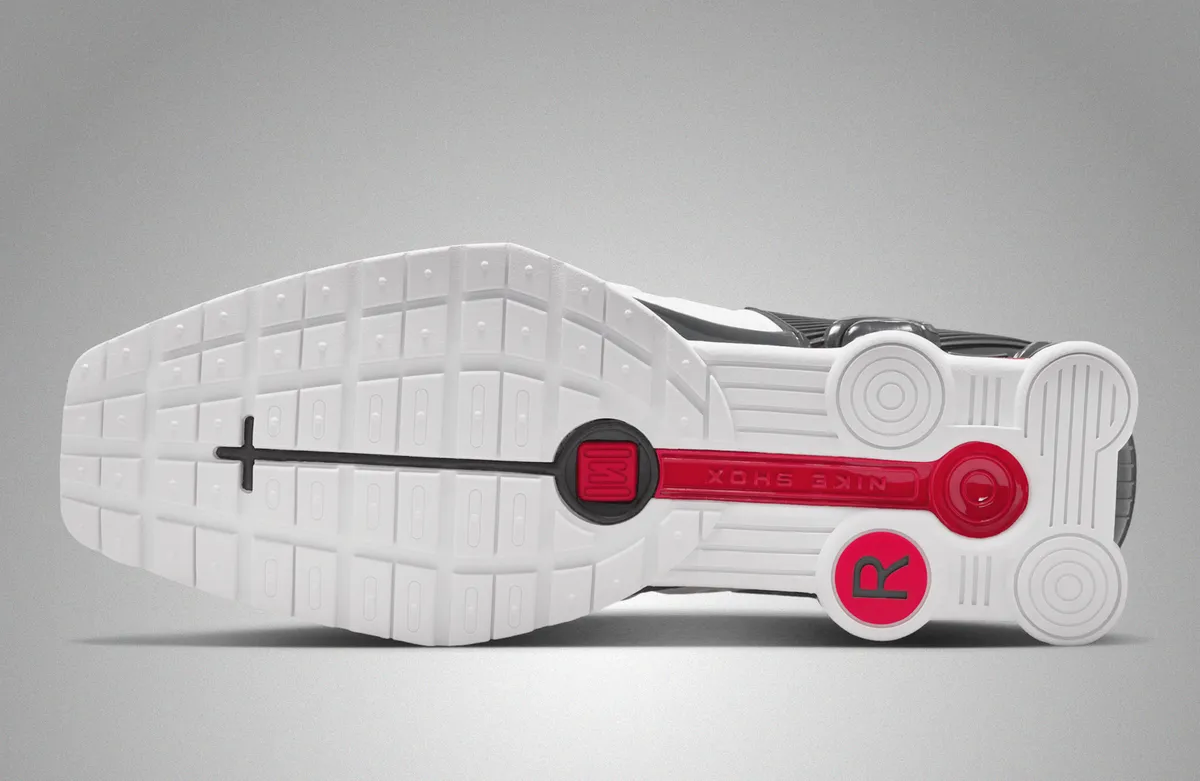 10/30発売 MARTINE ROSE x NIK ROSE SHOX MR4 / マーティン・ローズ x