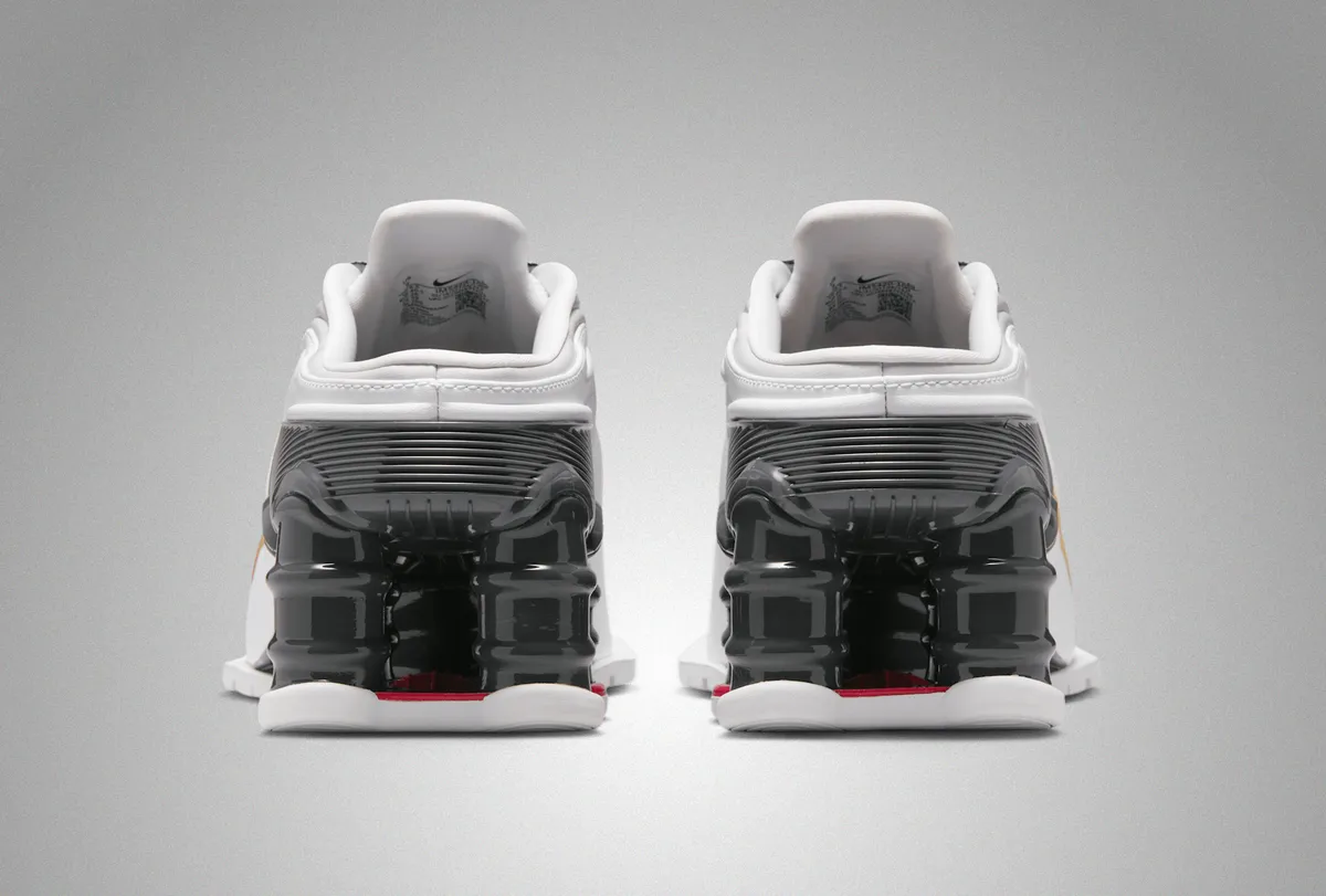 10/30発売 MARTINE ROSE x NIK ROSE SHOX MR4 / マーティン・ローズ x