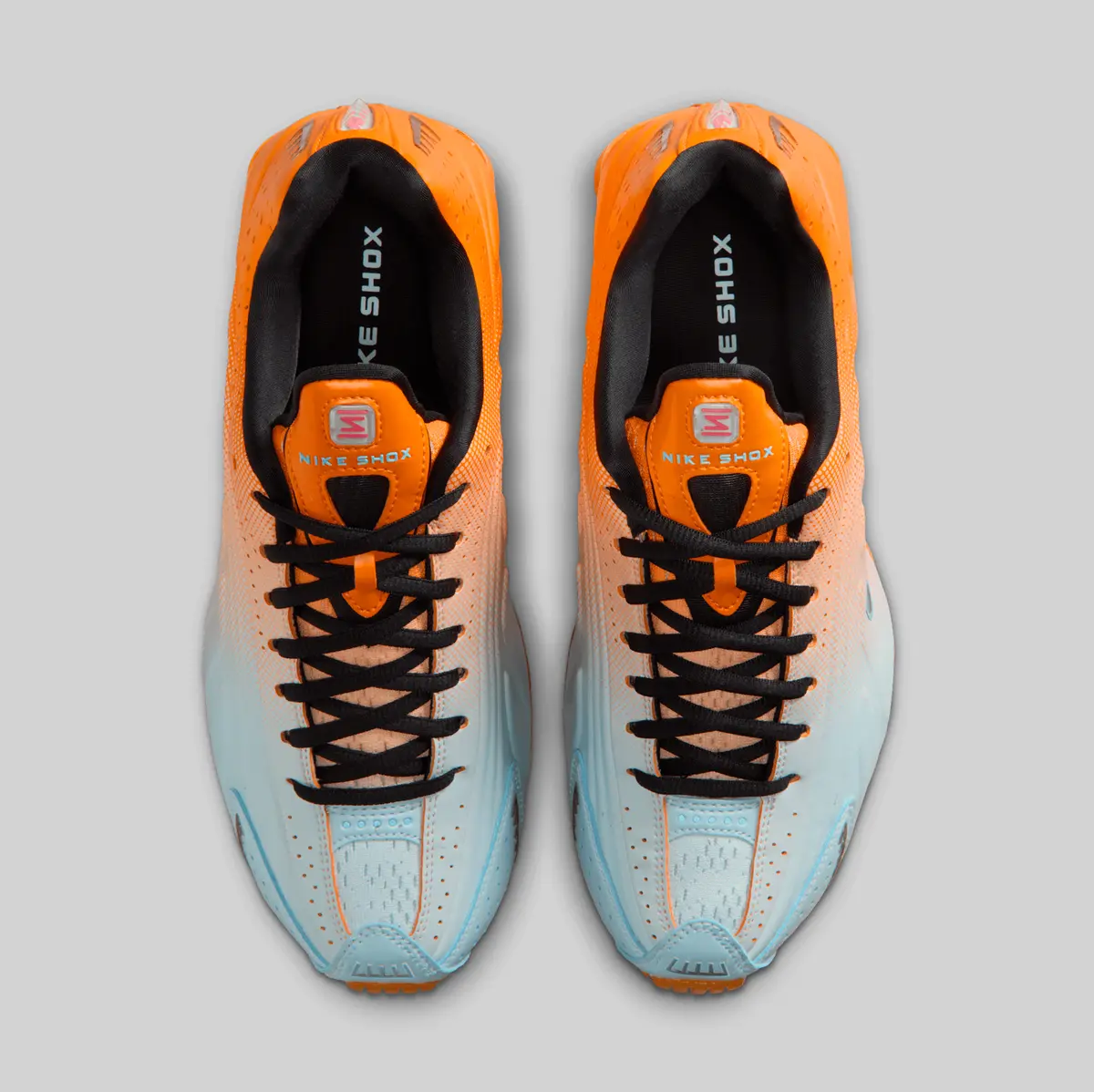 11/25発売 NIKE SHOX R4 / ナイキ ショックス R4 Vivid Orange IH2343