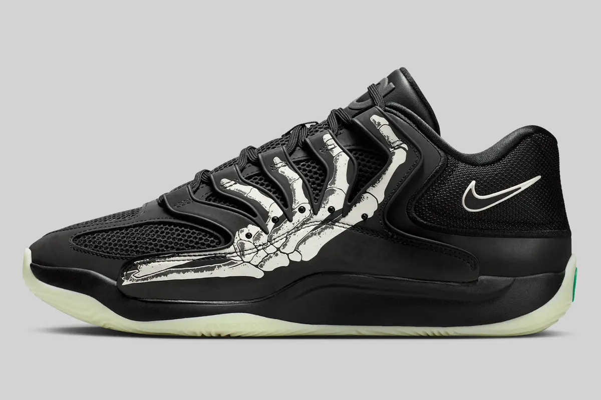 シューズ(男性用) NIKE KD18 EP KD18 EP Basketball Shoes. Nike ID