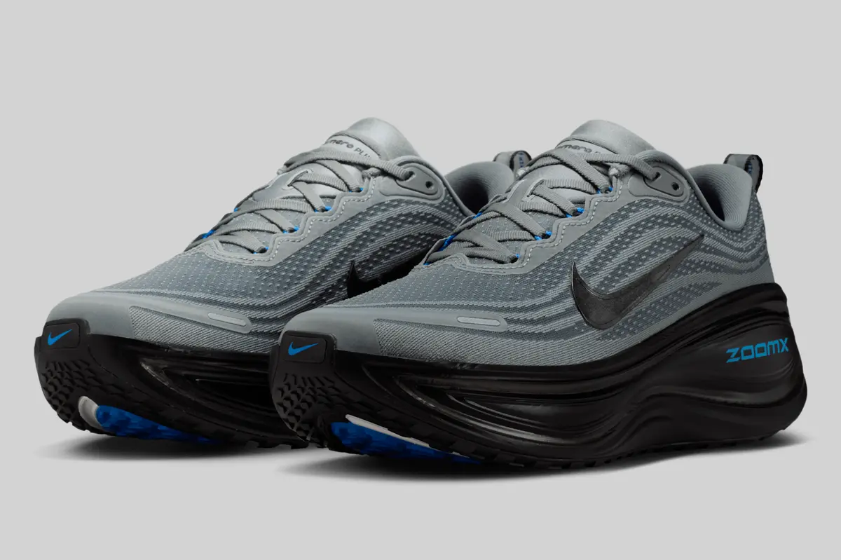 NIKE VOMERO PLUS / ナイキ ボメロ プラス Smoke Grey Photo Blue HV8150-011