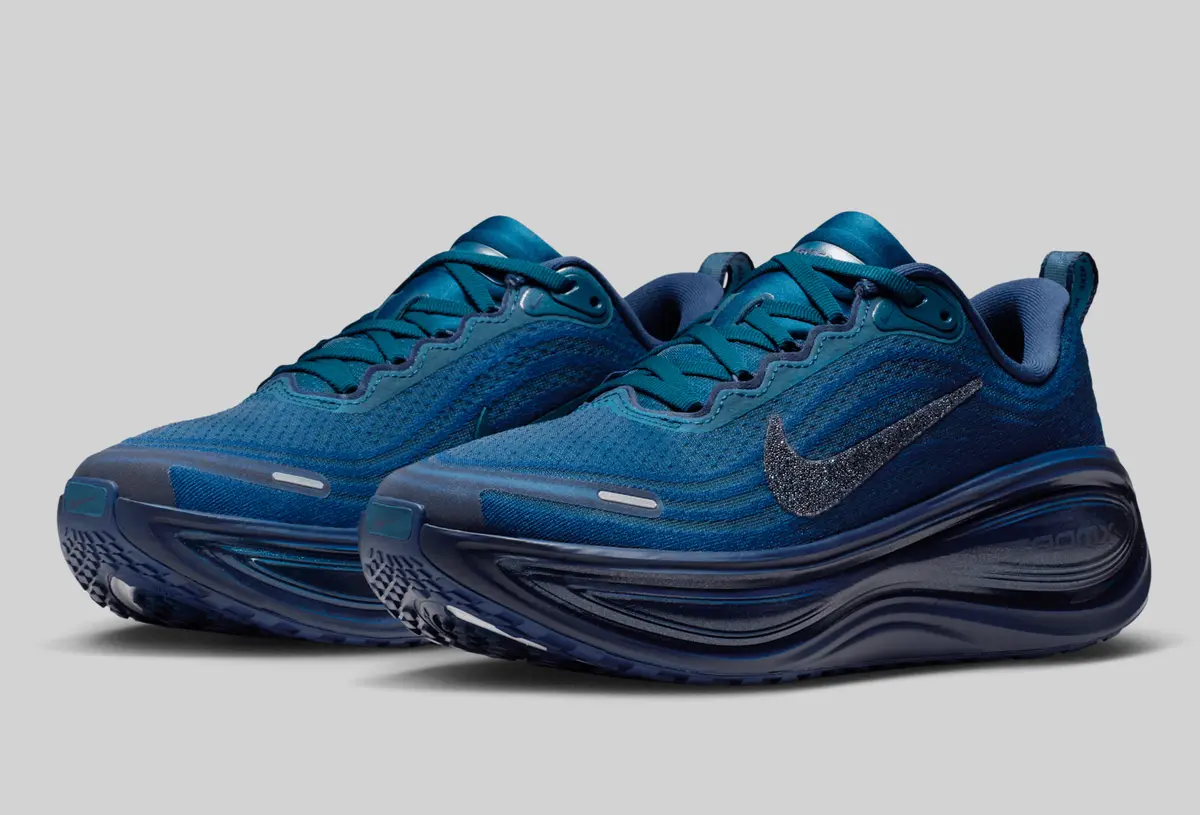 NIKE VOMERO PLUS / ナイキ ボメロ プラス Swarovski Blue Force Blue