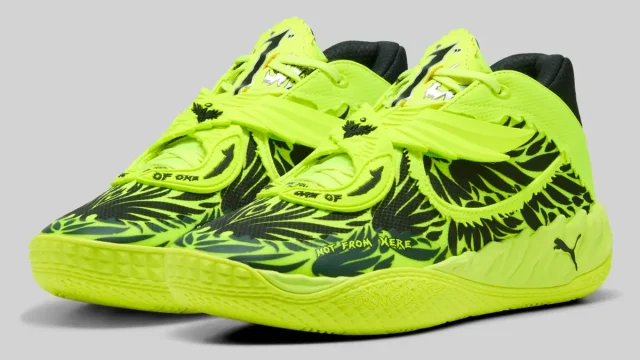 4/12発売 NIKE TOTAL 90 III / ナイキ トータル 90 III Dynamic