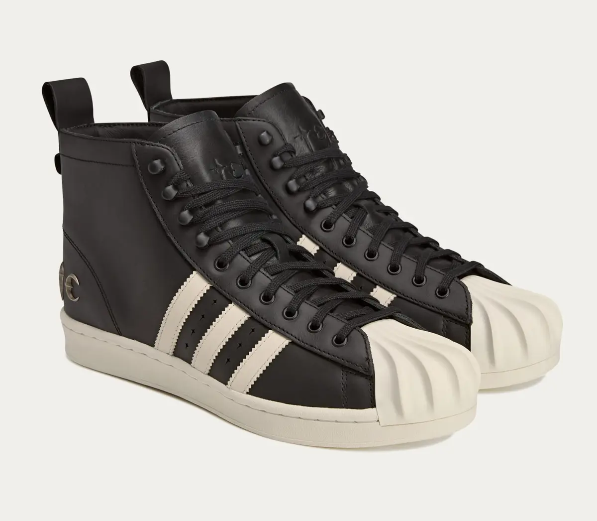 10/20発売 THUG CLUB x ADIDAS ORIGINALS SUPERSTAR BOOT LUXE