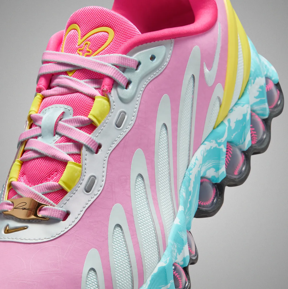 NIKE AIR MAX Dn8 / ナイキ エア マックス Dn8 Doernbecher Freestyle