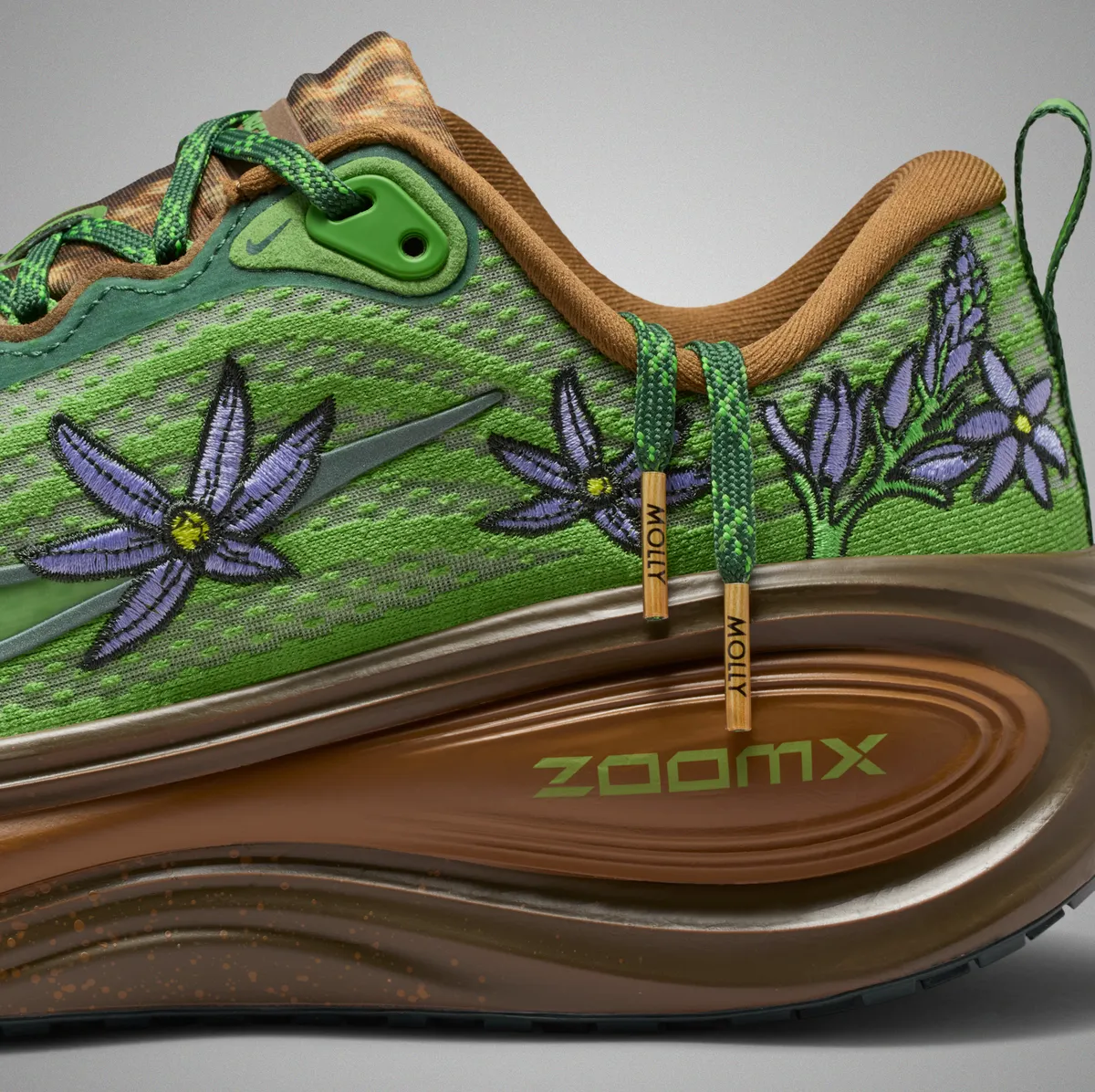 NIKE VOMERO PLUS / ナイキ ボメロ プラス Doernbecher Freestyle