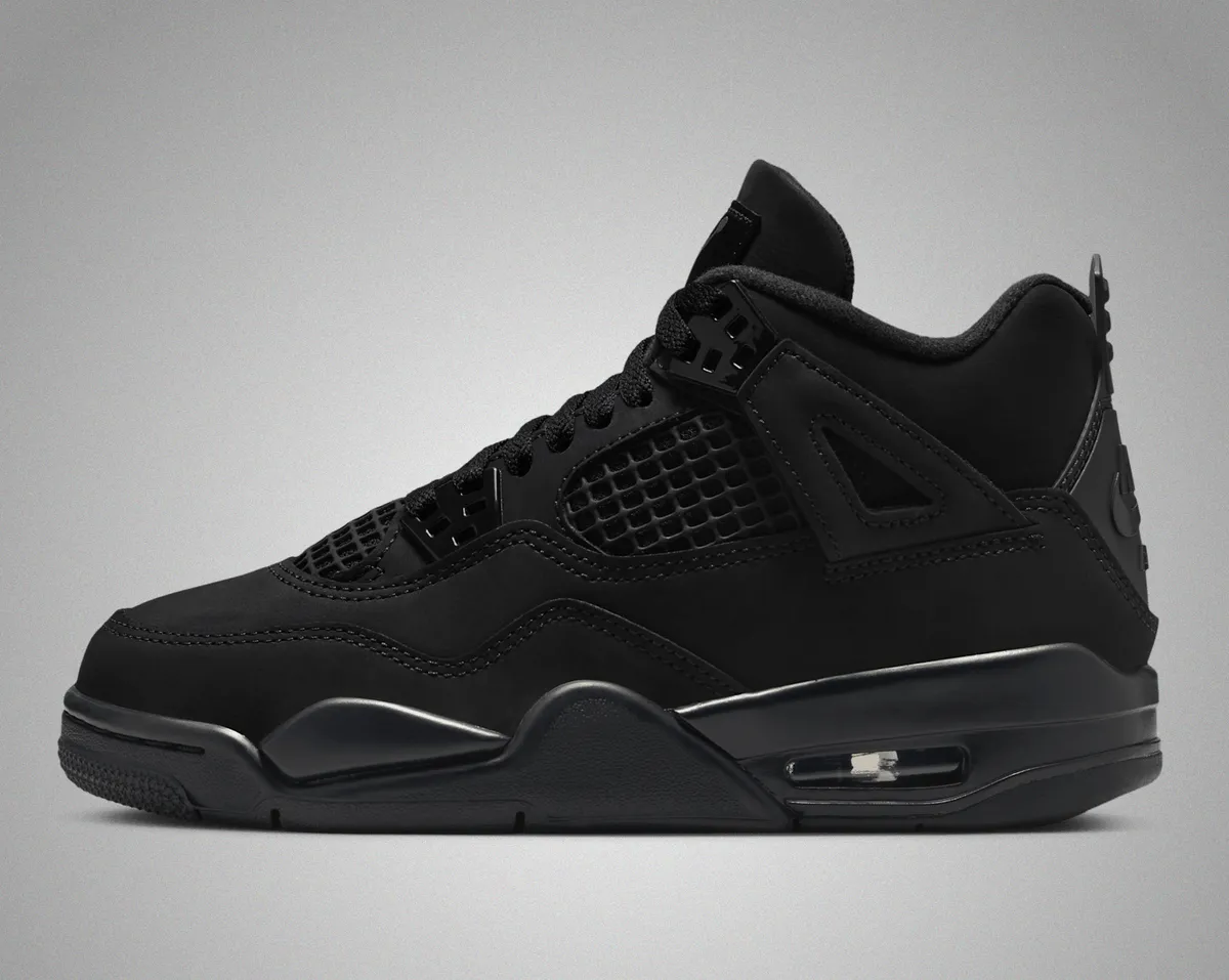 Air-Jordan-4-Retro-Black-Cat-