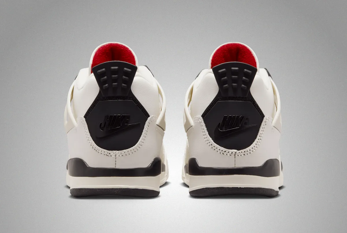 ヴィンテージナイキ　エアジョーダン4 フライト セットアップ Nike Air Jordan 1 Retro High & Nike Air Ship 