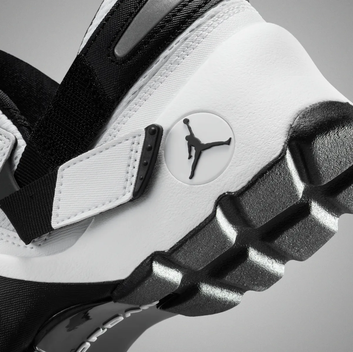 JORDAN TRUNNER LX / ジョーダン トランナー LX White Reflective